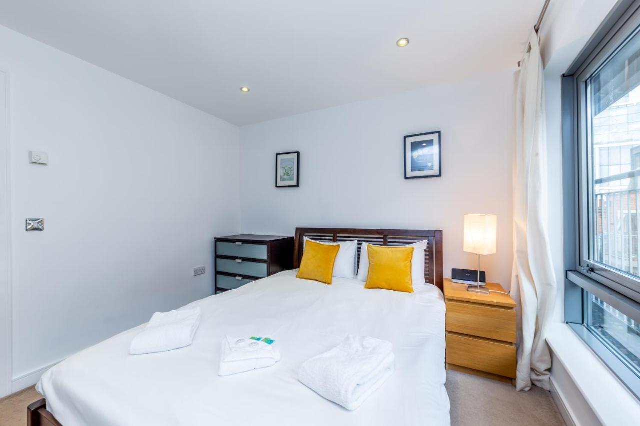 2 Bed Executive Apartment Next To Liverpool Street Free Wifi By City Stay Aparts Londra Exterior foto